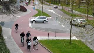 Junction with separate cycle path (Netherlands) [63]