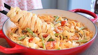 My family's favorite pasta recipe! Healthy recipe with asparagus! Delicious!