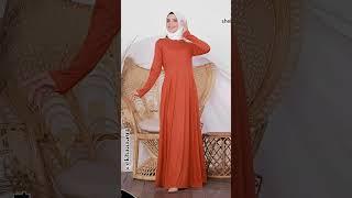 Kombinasi Warna Jilbab Untuk Dress Warna Merah Bata