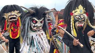 Seram Banget !! Arak Arakan Barongan Galak Seni Barong Blora Keliling Desa