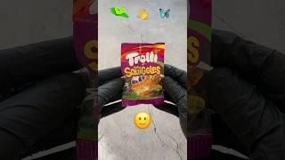 Trolli The Squiggles Unboxing