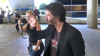 Keanu Reeves Arrives At LAX Looking Handsome, Part 2