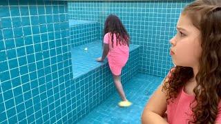 A PISCINA SECOU - A MARIA EDUARDA ESVAZIOU A PISCINA