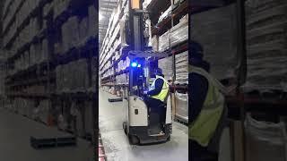 High reach forklift