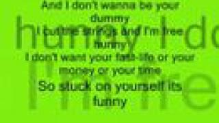 Emma Roberts - Dummy [with lyrics!]