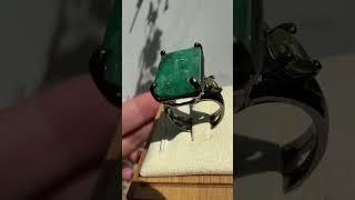 Цена: 7800рНатуральный камень: берилл, перидотРазмер: 17.5Серебро 925 пробыРазмер камня 17х13мм