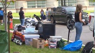 New beginnings at Brock University: thousands of students arrive for fall semester