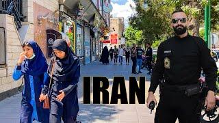 Photography of good Iranian police - Arak city tour