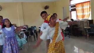 itik-itik dance performance (grade6-quirino)