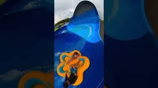 Blue Mountain Mayhem raft water slide at Soaky Mountain Waterpark! #shorts