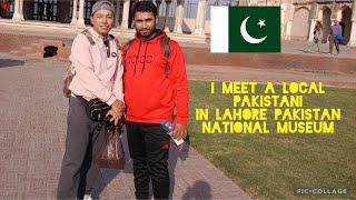 EXPLORING ROYAL FORT OF LAHORE PAKISTAN WITH A LOCAL FRIEND | SHAHI QILA