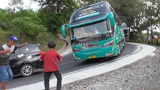 KOMPILASI TELOLET BASURI MOBIL BUS ARTIS LIBURAN TAUN BARU BUS BANSEL PULANG PANGANDARAN