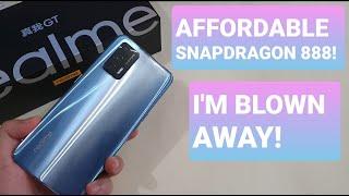 REALME GT. The Most Affordable Snapdragon 888 Beast! Less Than USD$450! Unboxing & First Impression!