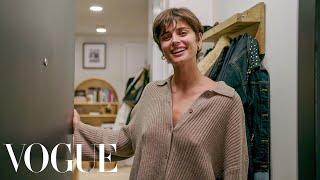 Model Taylor Hill Gets Ready For a Night Out in New York City | Vogue