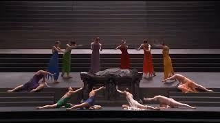 Danza De Las Horas (La Gioconda, Ponchielli) - Opera Nacional de París,  2013