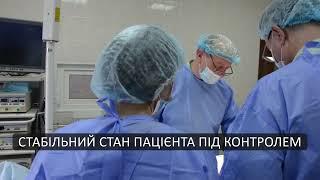 #doctor #тарасюк #хирург Лікарі в операційній. Хірурги проводять операцію по видаленню грижі 