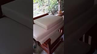 update video of detachable seat cushion for a sofa set