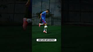 BLUE LOCK AIR ELASTICO TUTORIAL ️.#football #footballskills #soccer #elastico #shorts
