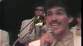 JOSSIE ESTEBAN Y LA PATRULLA 15 - El Moreno (80's)