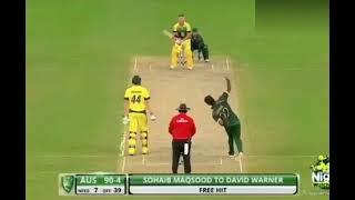 David Warner reverse swipes|Warner right handed shots.