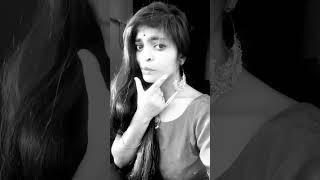 Mujhe dekhker tum jara muskura do...||#shorts||# ytshorts||#love||#oldisgold||#Beenu Rathore divine
