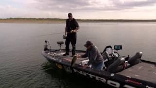 Zona's Awesome Fishing Show - Denny Brauer on Falcon Lake - Outdoor Channel