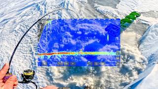 Ice Fishing with *LIVESCOPE* Glasses for Walleye (New Technique?!)