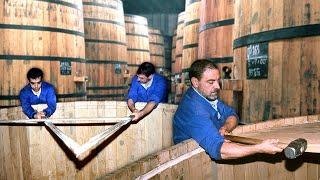 TONEL GIGANTE para almacenar MILES de litros de VINO. Construcción de una TINA de madera paso a paso