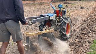 Tractor Kubota ZT 155 DI pro plowing