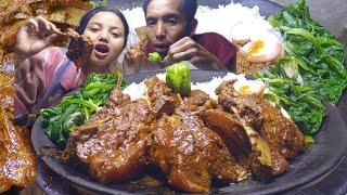 Pork Meat With King chilly, Slice onion and boiled leaves|Eating with my father|Naga Mukbang