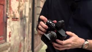John Dooley demonstrates The Leica M