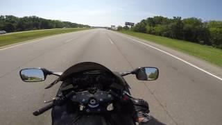 CROTCH ROCKET OVERTAKES 6 CARS @150MPH...ONE TRIES TO BLOCK!!!