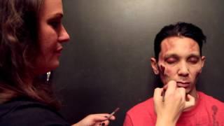 Professional makeup artist does zombie tutorial