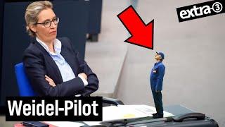 Johannes Schlüter ist der Weidel-Pilot: Ab Werk auf 180 | extra 3 | NDR