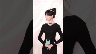 Đường Yên trong tạo hình Audrey Hepburn #shorts | Tang Yan, Tiffany Tang