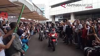 ANTARANEWS - Stephen Langitan akan berpetualang Jakarta-London pakai motor