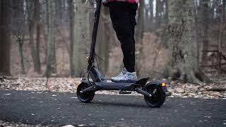 The Ausom L2 Max Off Road electric Scooter