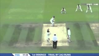Australian Fast Bowlers 2011 - Collection of Wickets