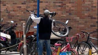 Bicicletas  a torada  | en poste Broma 