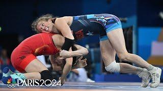 Sarah Hildebrandt earns hard-fought win over Feng, advances to 50kg freestyle semis | Paris Olympics