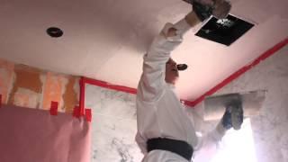 Plastering with lime plaster
