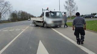 LKW gegen Transporter in Niederkassel-Mondorf am 22.03.2016 - Bilderbericht