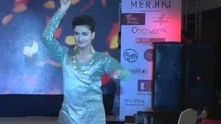 Fashion catwalk with dance || Meraki Fashion Show 5th aug 2018 ||