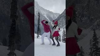 APT dance comment ur next song for dance #danceshorts #blackbeescouple #shorts