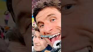 Messi is afraid of laughing Thomas Muller #fypシ #kece #thomas  #muller - jedag jedug soccer players