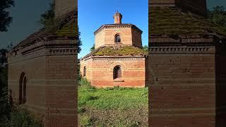 Zabytkowy Gołębnik Przypałacowy 1902 rok Lubiatowo eksploracja historyczny urbex Pomerania Lubtow