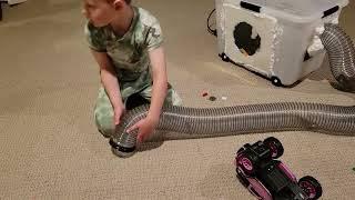 Epic / Functional Lego vacuum cleaner - a vacuum specialized for cleaning up Lego messes!