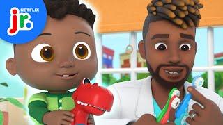 Cody's First Trip to the Dentist Song 🪥 CoComelon Lane | Netflix Jr