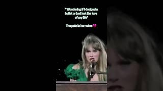 Taylor Swift crying on stage while singing