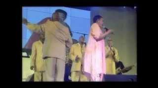 Rebecca Malope Live in Soweto [Concert]